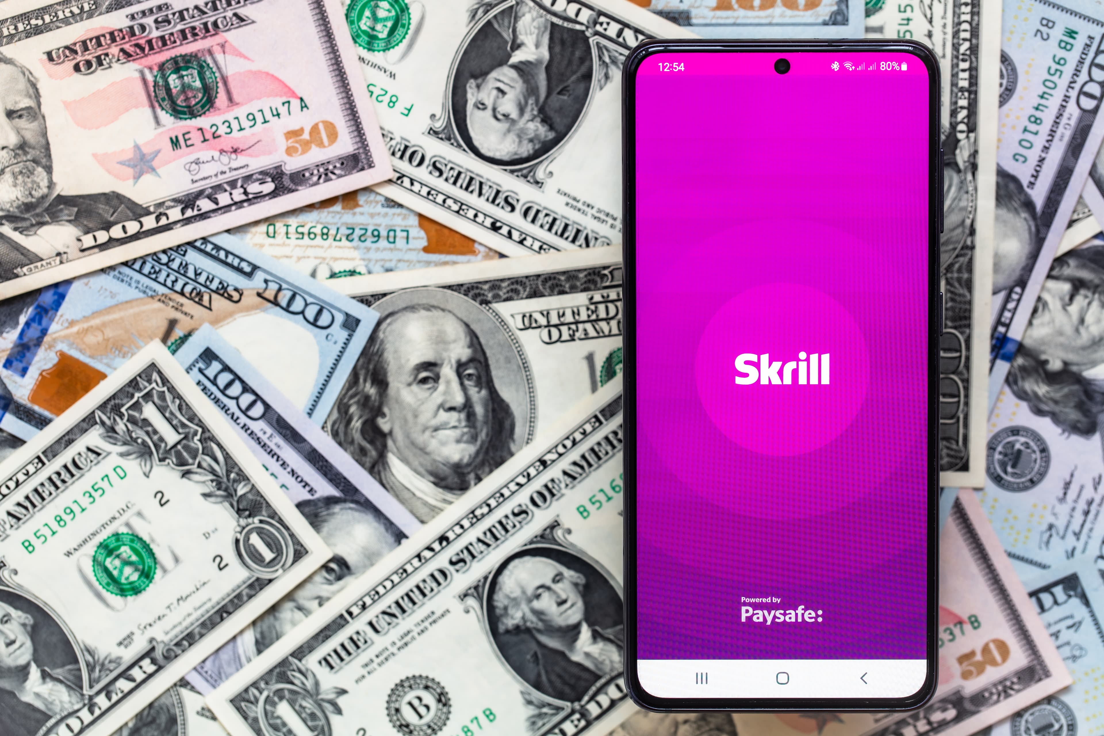 Skrill Rewards Programs: Maximizing Benefits for Online Casino Transactions image